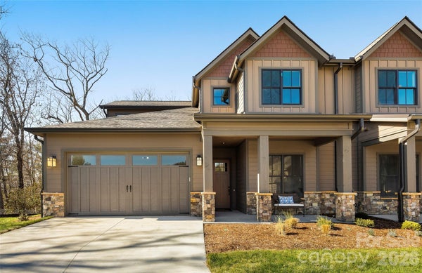 63 CHIMNEY CHASE TRL, HENDERSONVILLE, NC 28739 - Image f97f7597bc55894eae2631d3ef60117d/1621413749