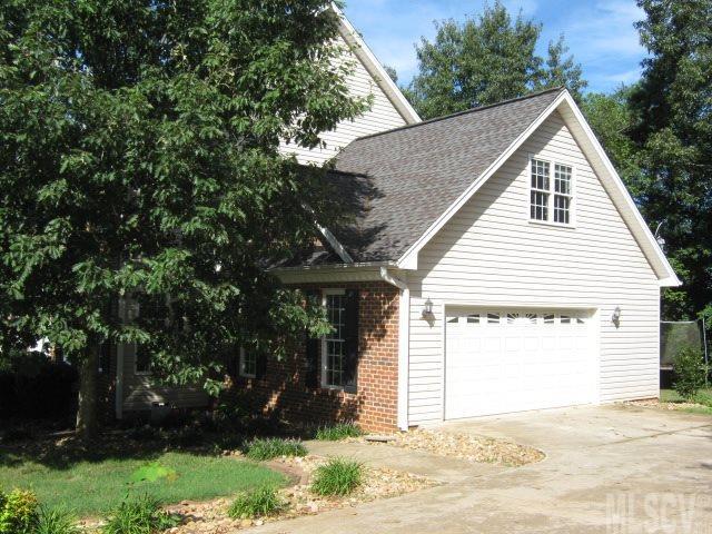 Woodwinds - Residential
