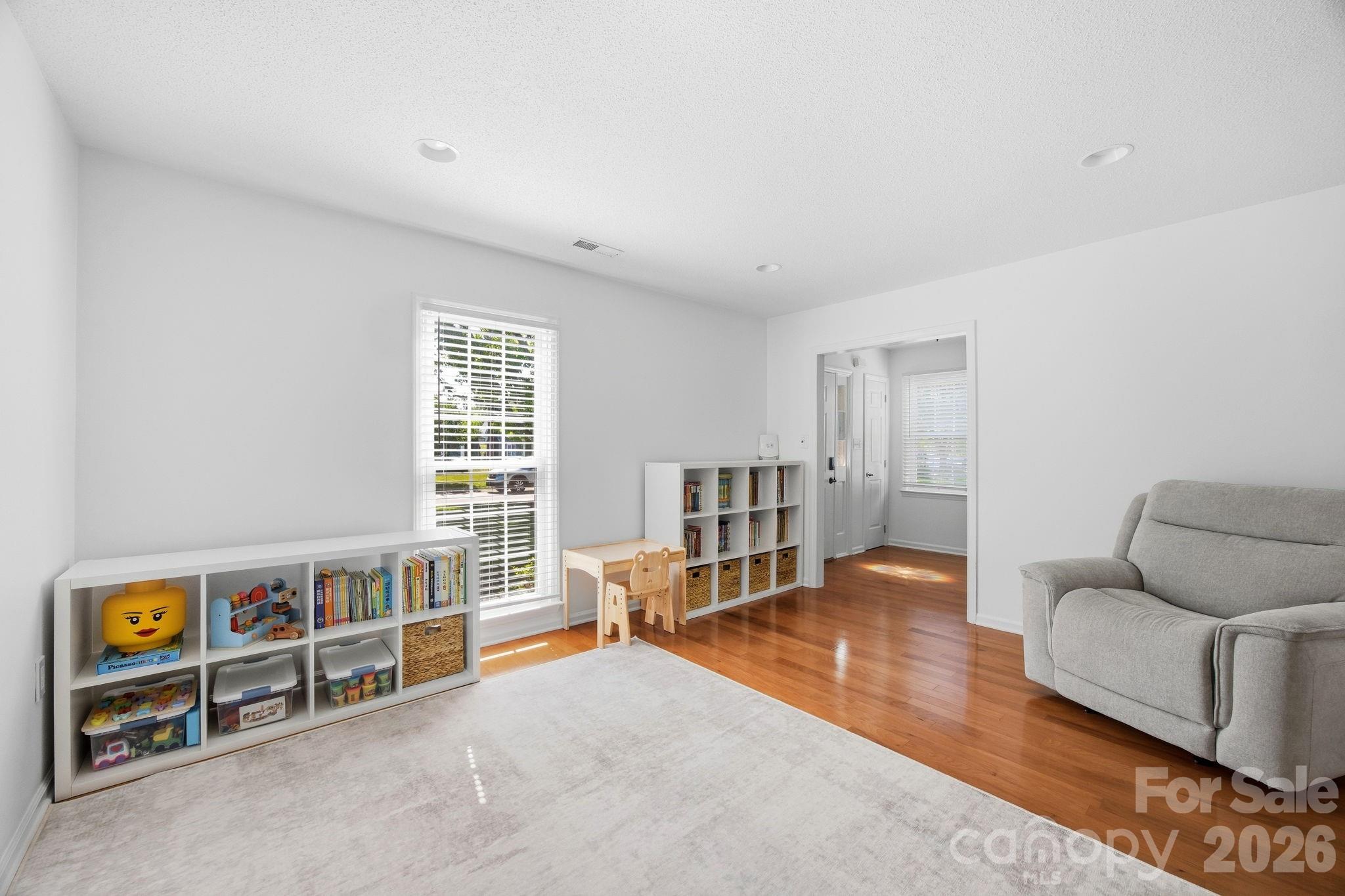 Raeburn - Residential