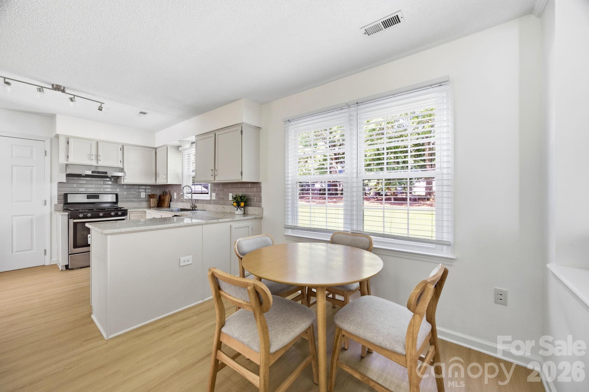 Raeburn - Residential