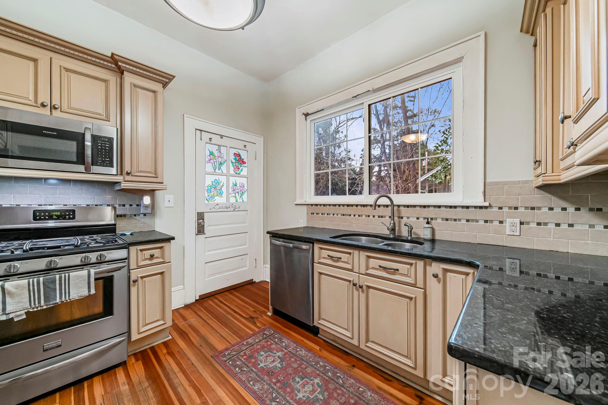 YORK CHESTER - Residential