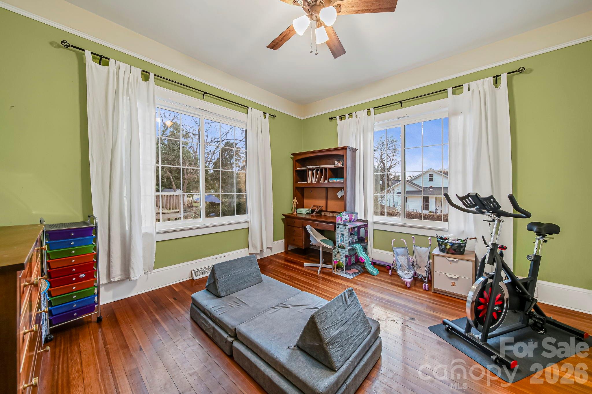 YORK CHESTER - Residential