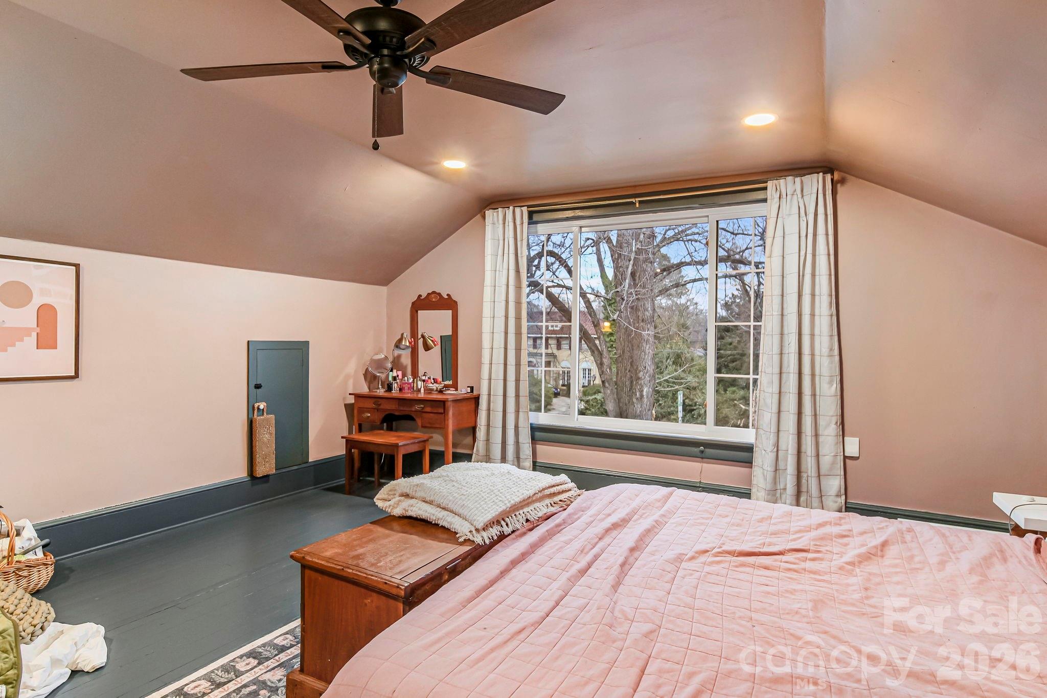 YORK CHESTER - Residential