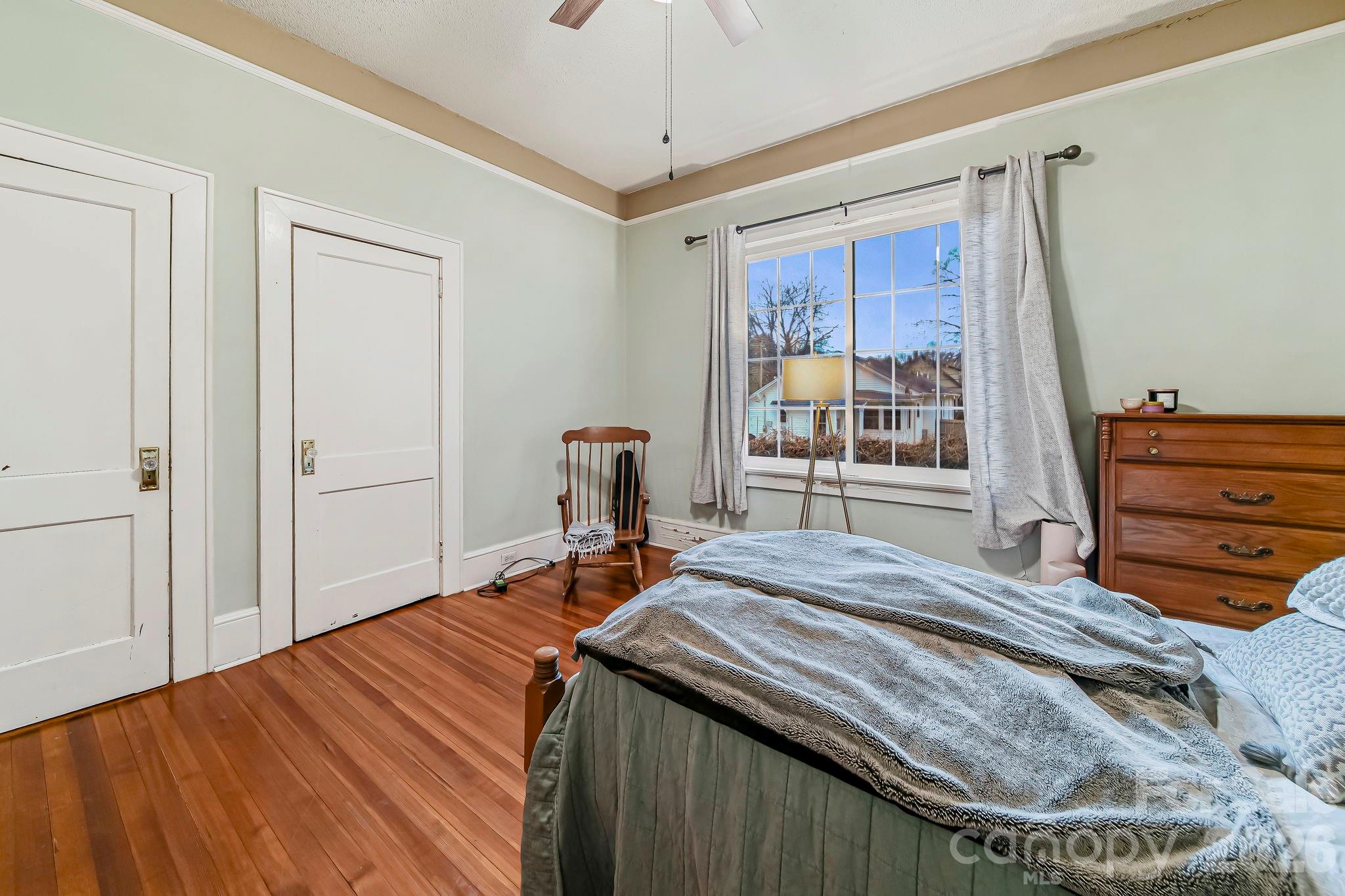 YORK CHESTER - Residential