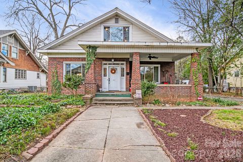 Photo of 707 S York Street, Gastonia, NC 28052 (MLS # 4337634)