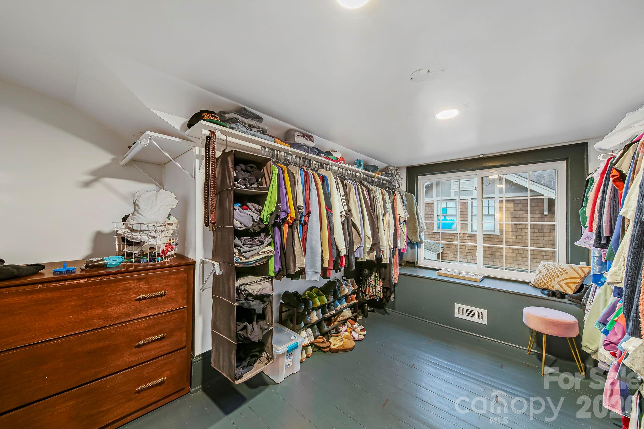 YORK CHESTER - Residential