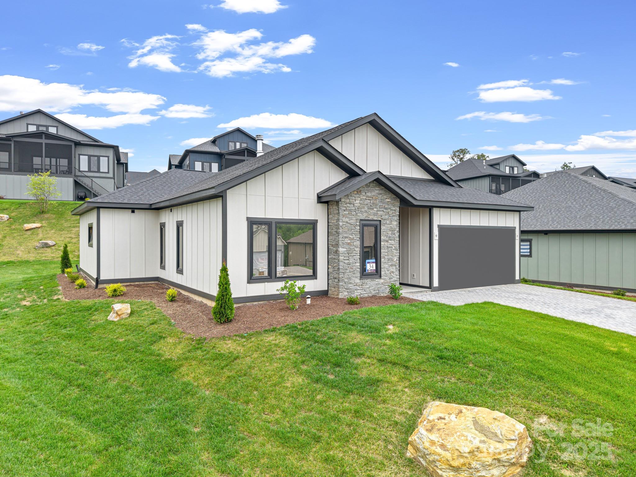 325 Avery Trail Drive 34
