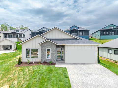 325 Avery Trail Drive 34 Arden NC 28704
