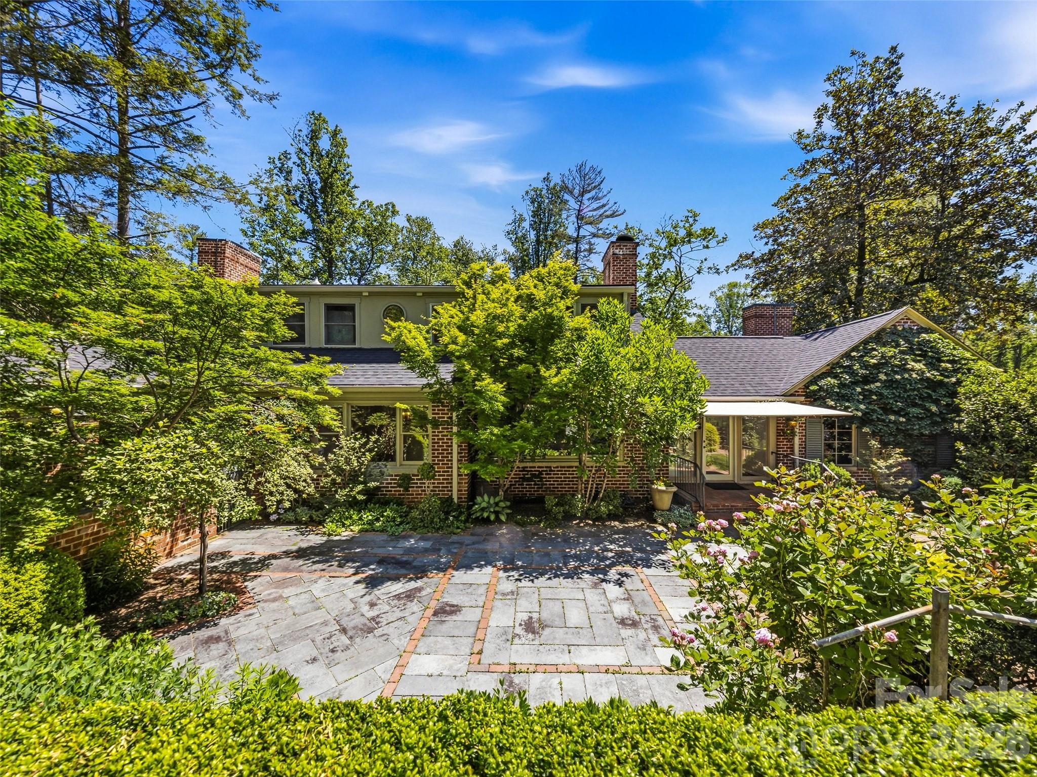 109 Stuyvesant Road