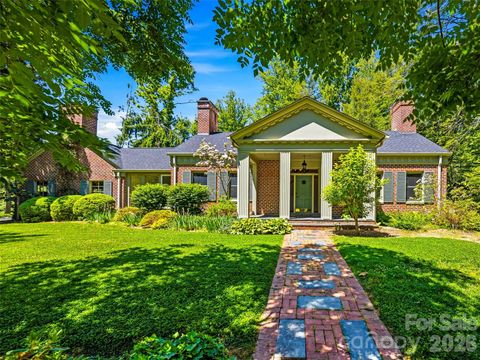 Photo of 109 Stuyvesant Road, Asheville, NC 28803 (MLS # 4374865)
