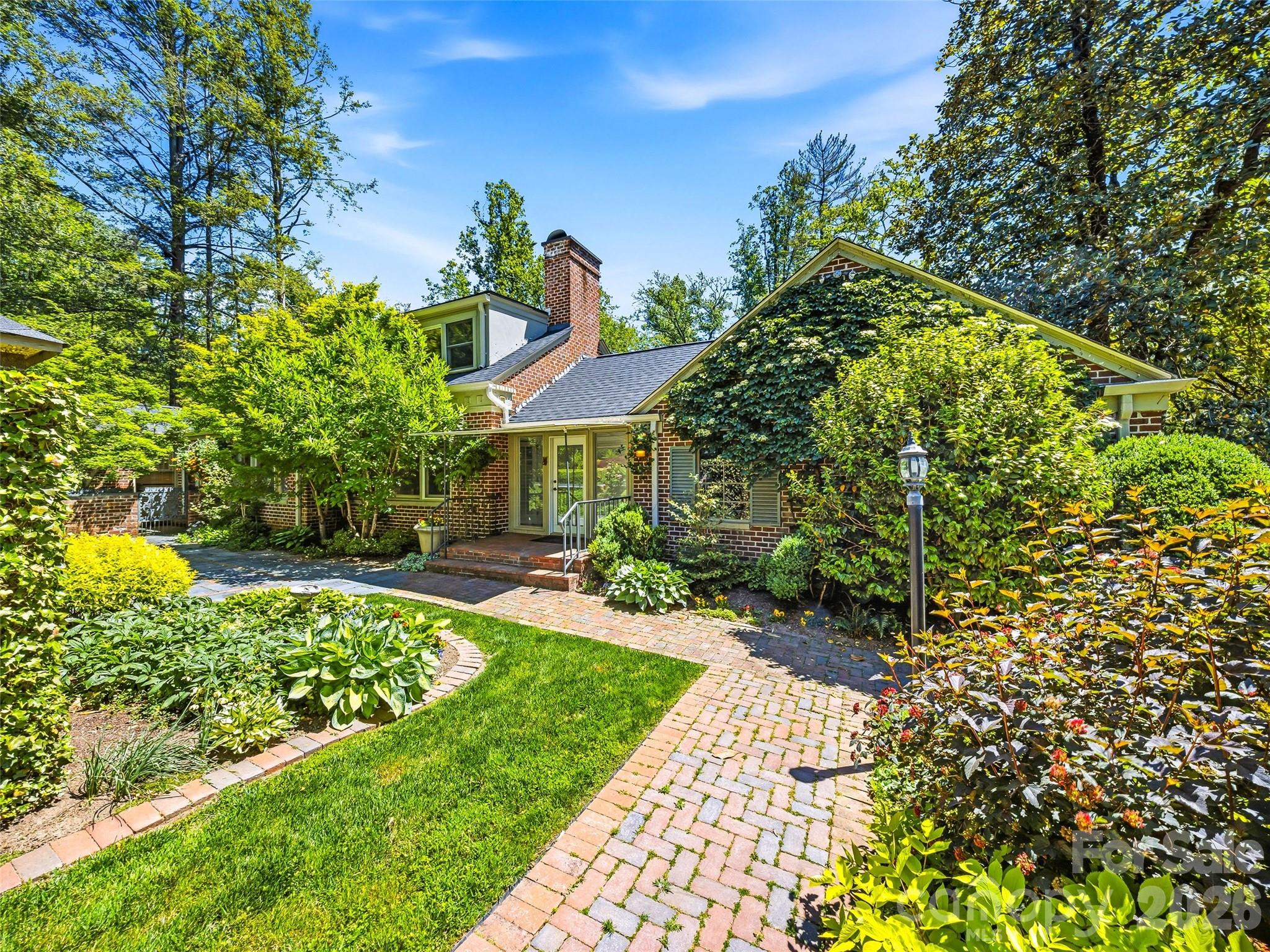 109 Stuyvesant Road