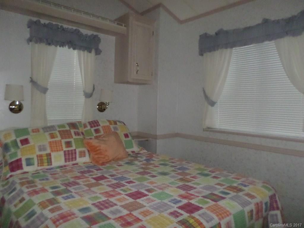 Riddle Creek Rv Park - Residential