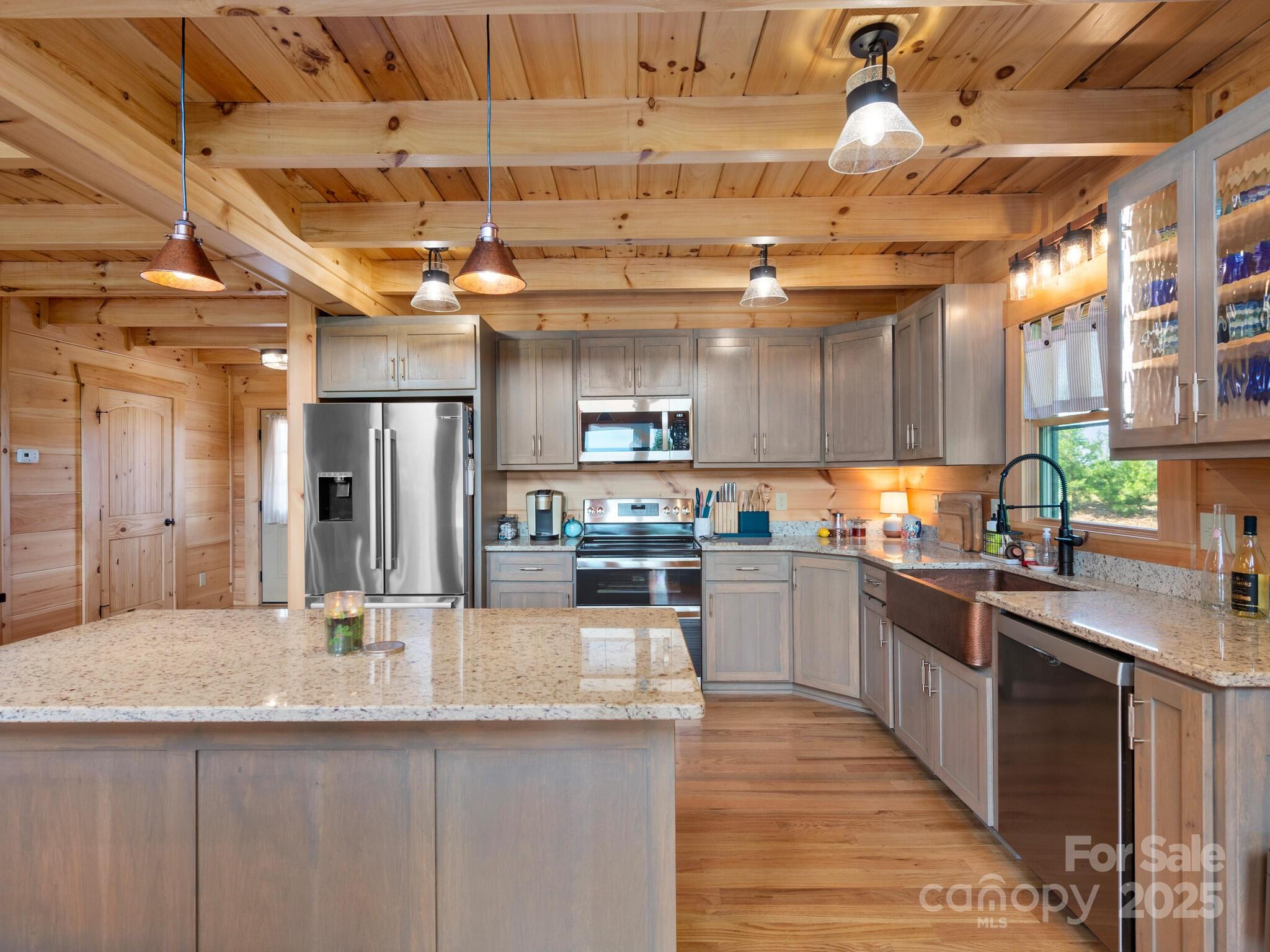 Grandview Peaks - Residential