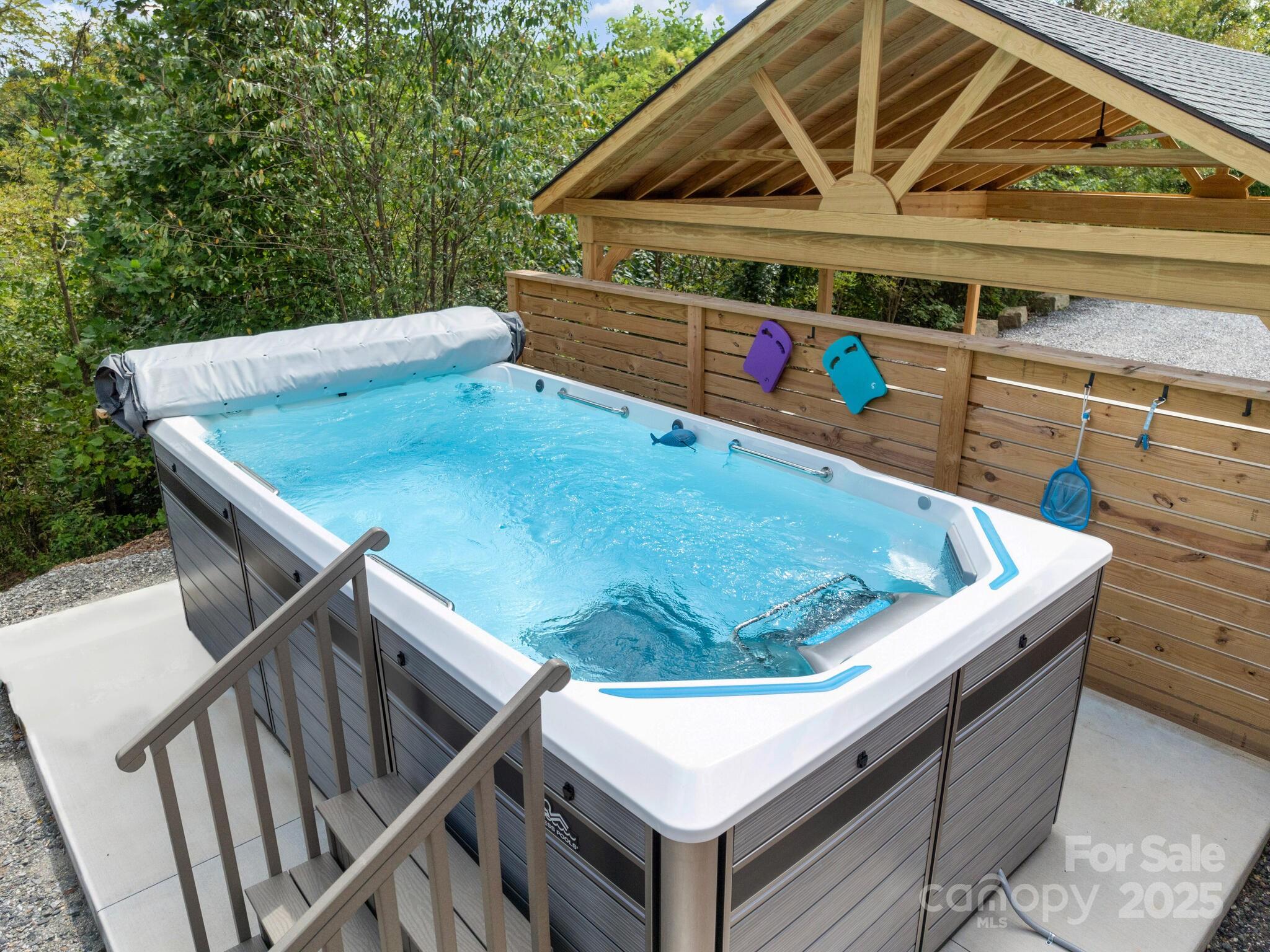 Grandview Peaks - Residential