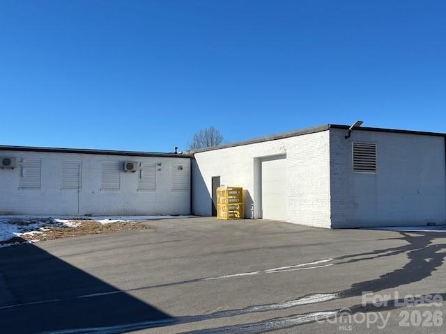 1243 E Garner Bagnal Boulevard