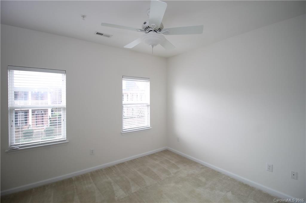 Lake Park - Residential
