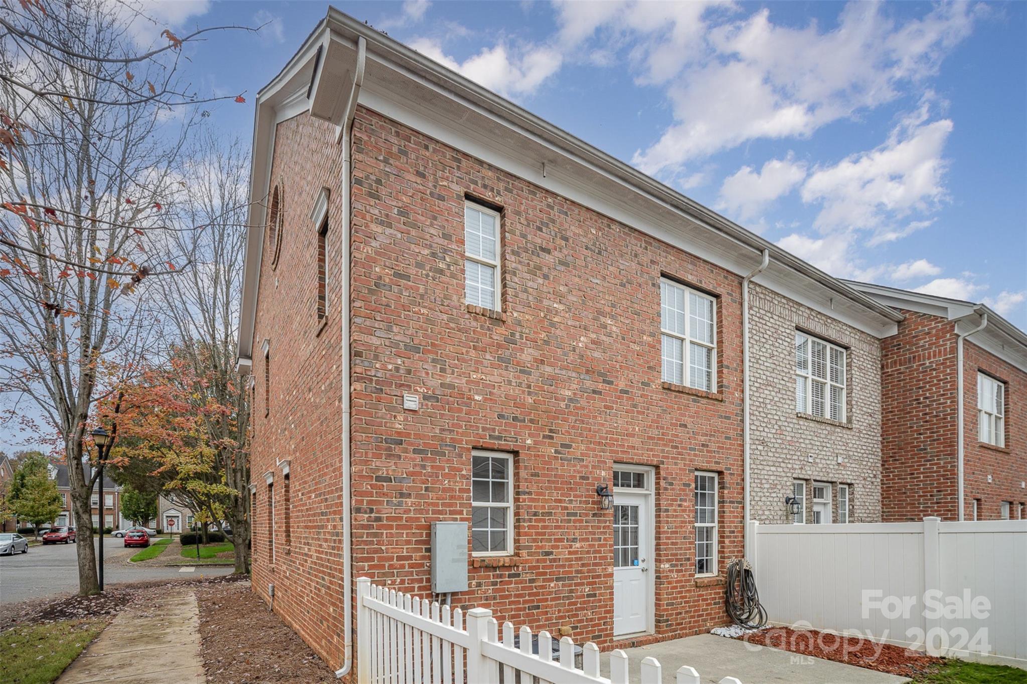 Monteith Park - Residential