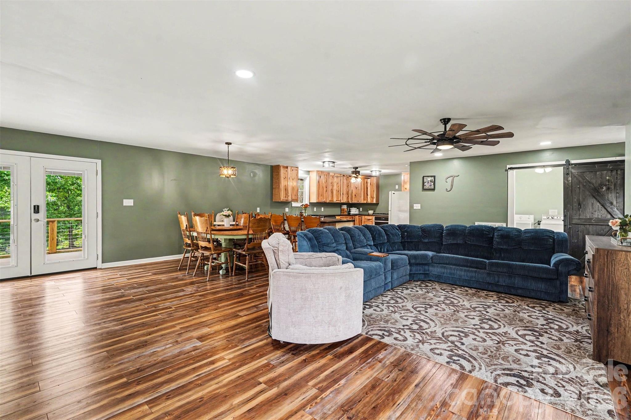 29440 Nelson Mountain Road