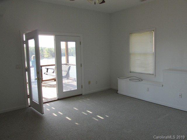 Lakeview Pointe - Residential