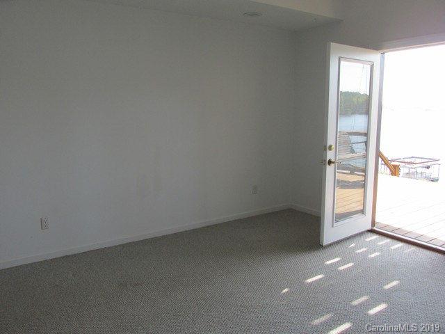 Lakeview Pointe - Residential