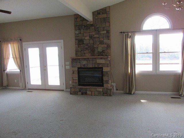 Lakeview Pointe - Residential