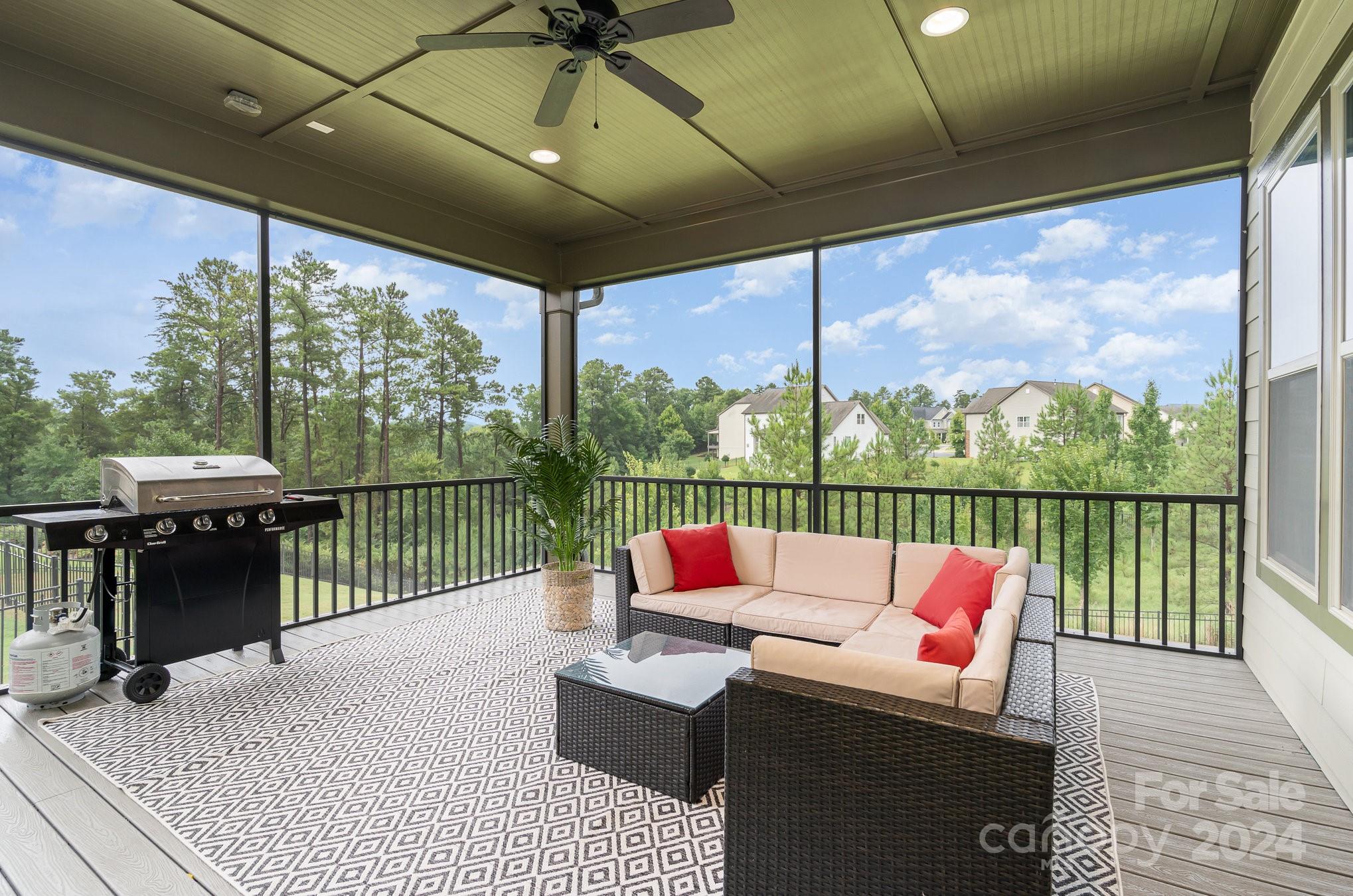 The Palisades - Residential