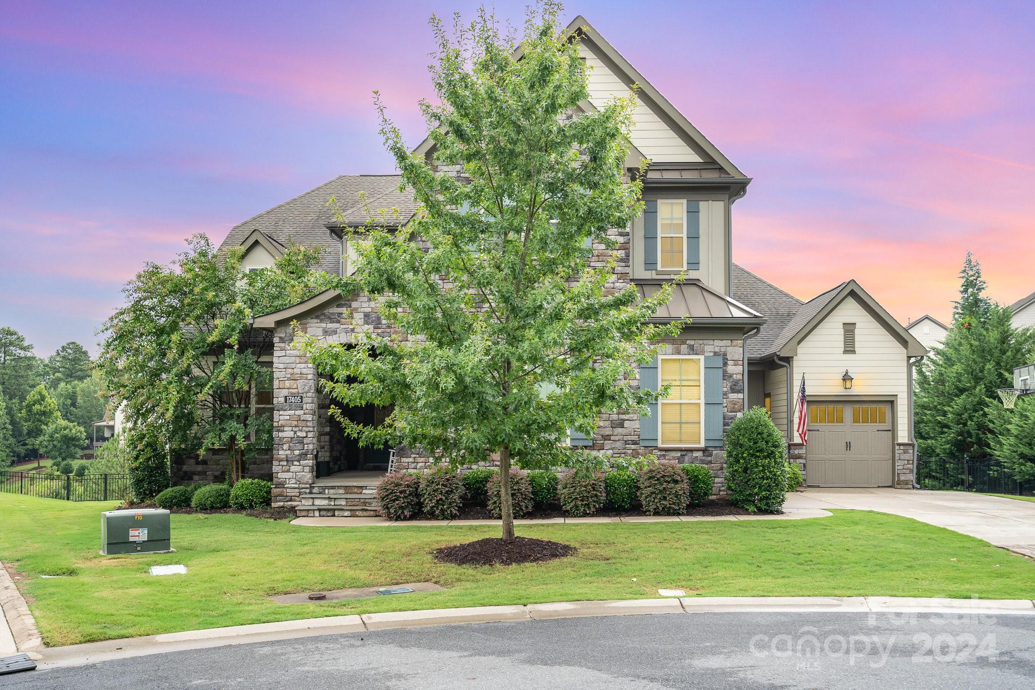 The Palisades - Residential