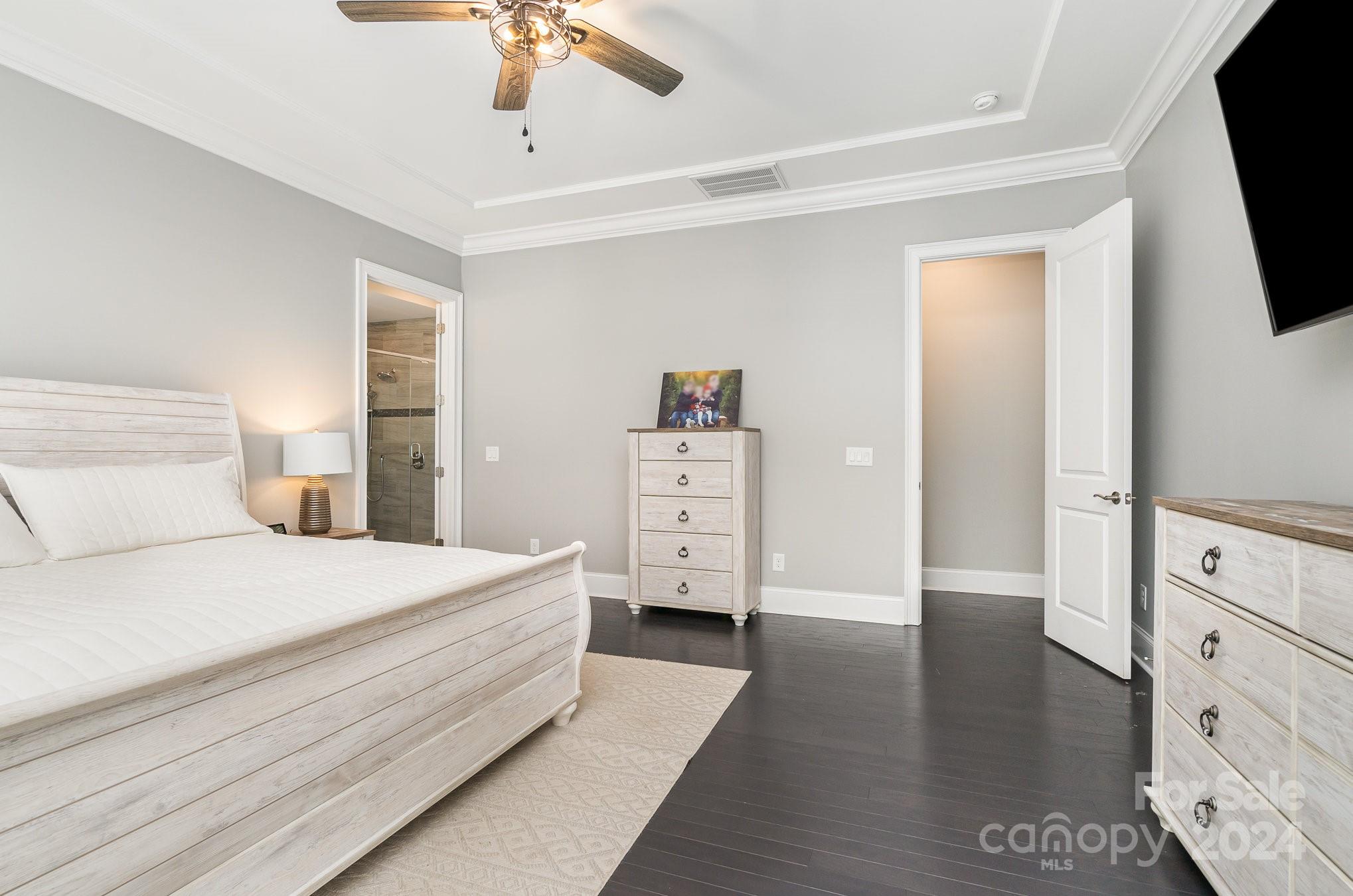 The Palisades - Residential