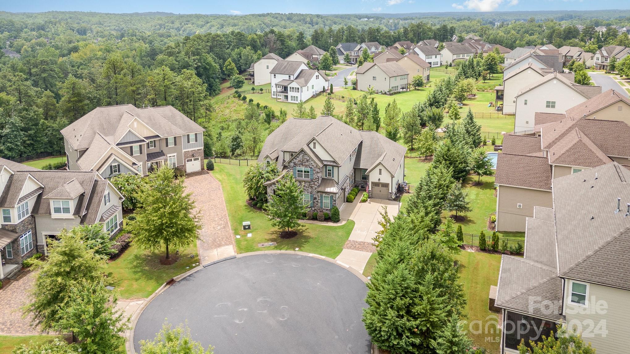 The Palisades - Residential