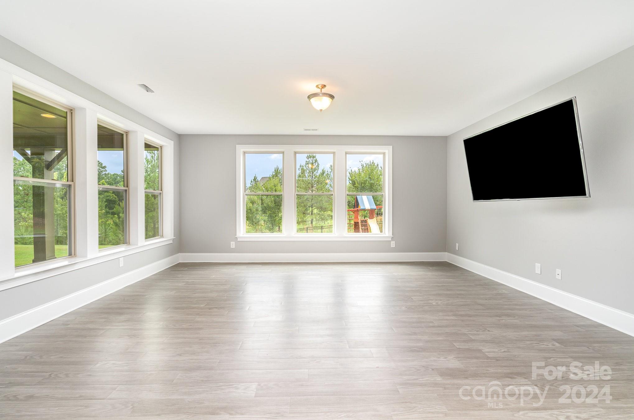 The Palisades - Residential