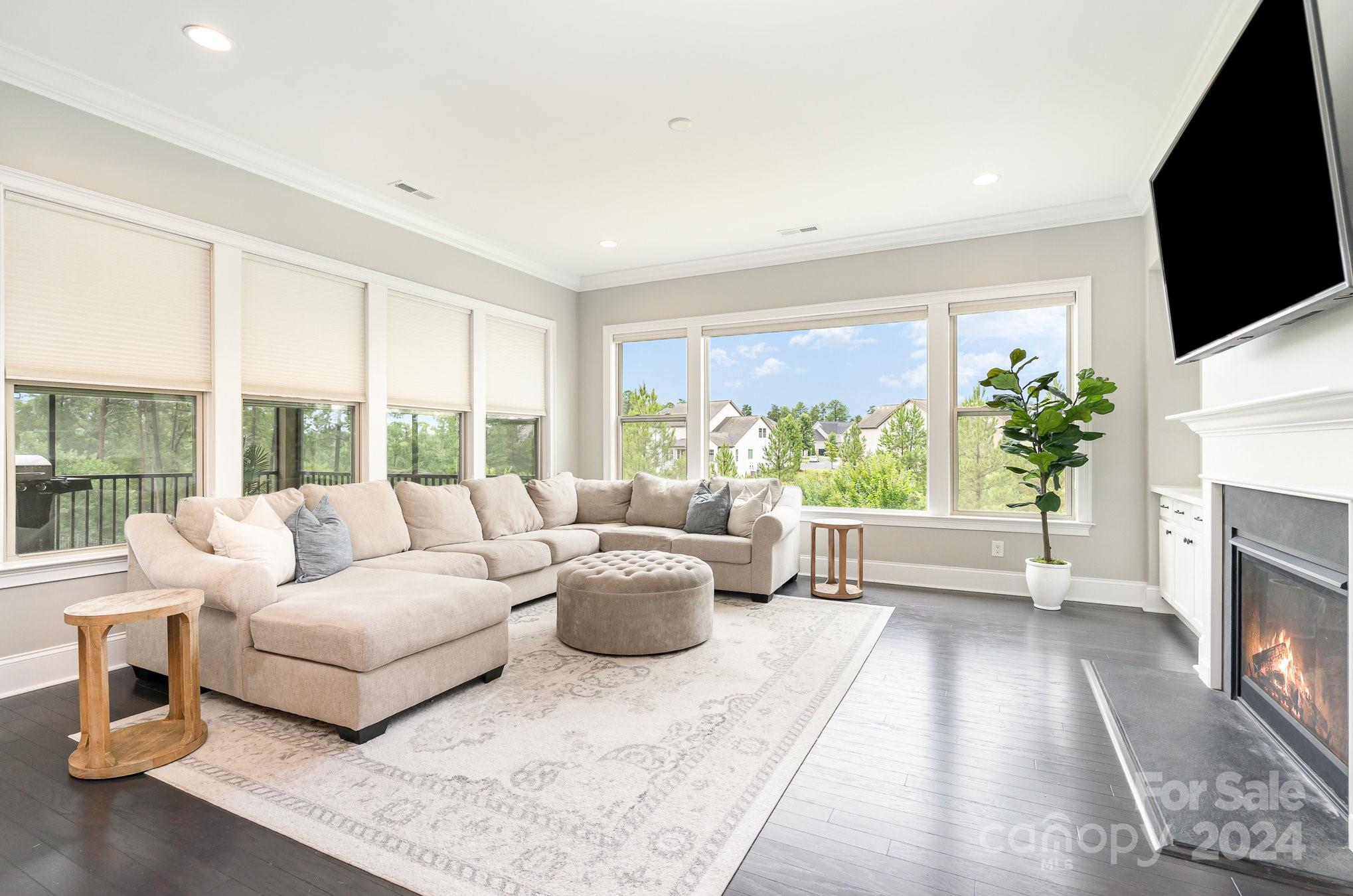 The Palisades - Residential