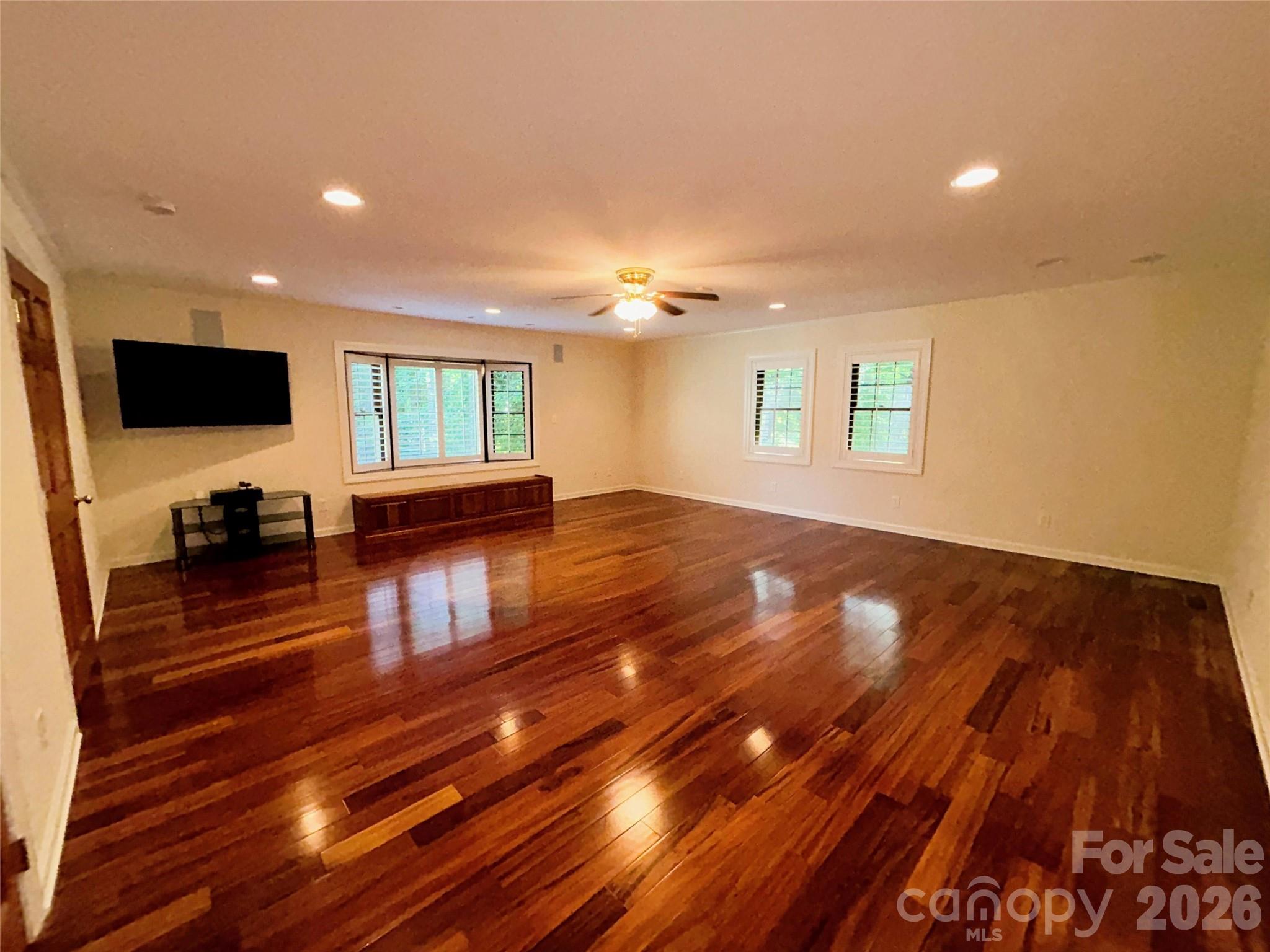 Town Creek - Residential