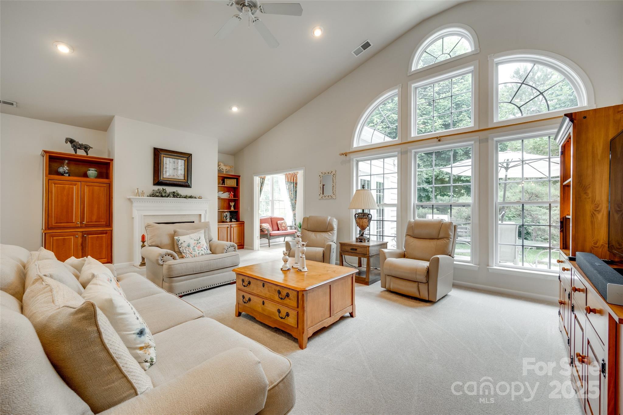 539 Turquoise Way