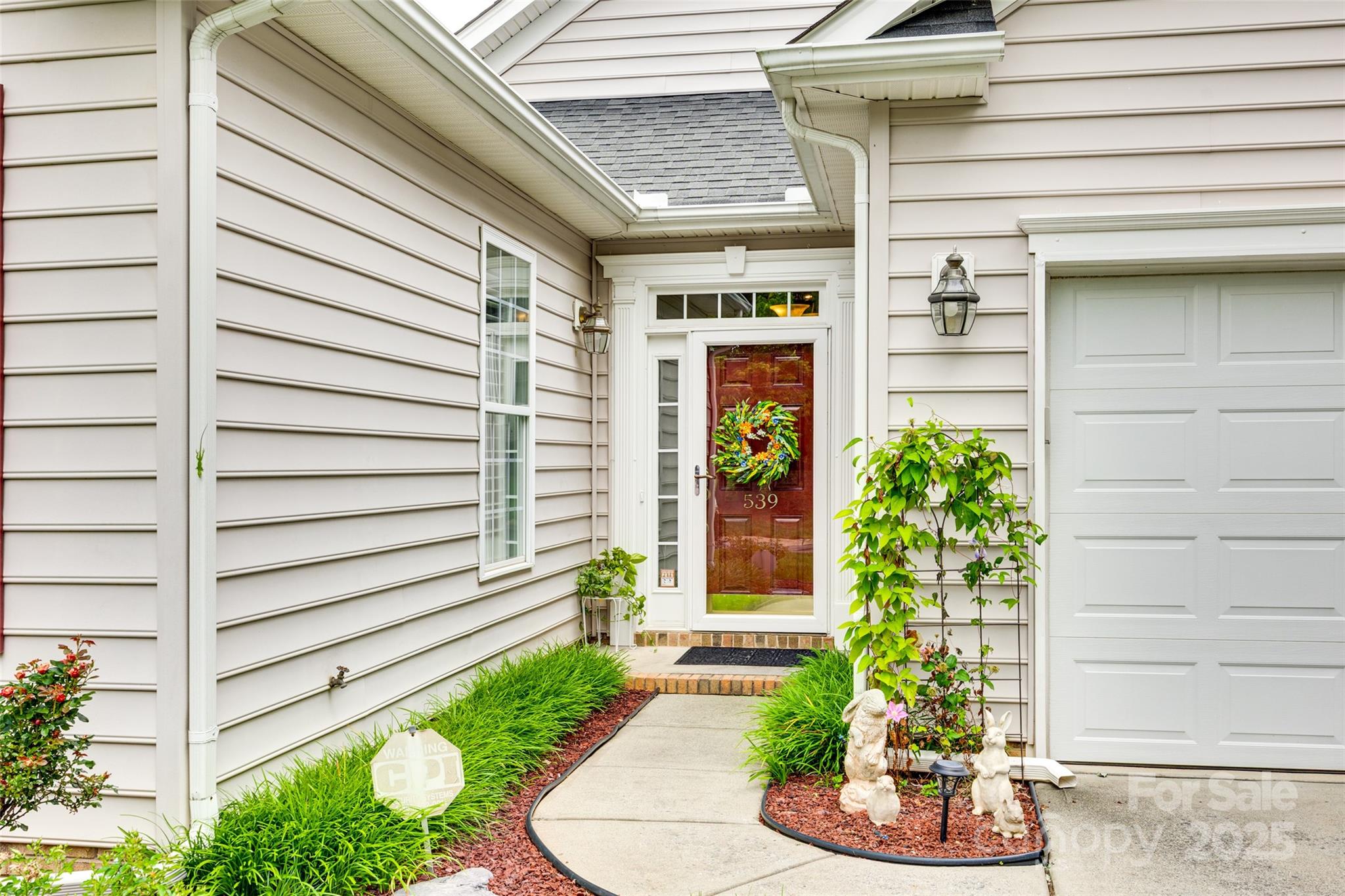 539 Turquoise Way