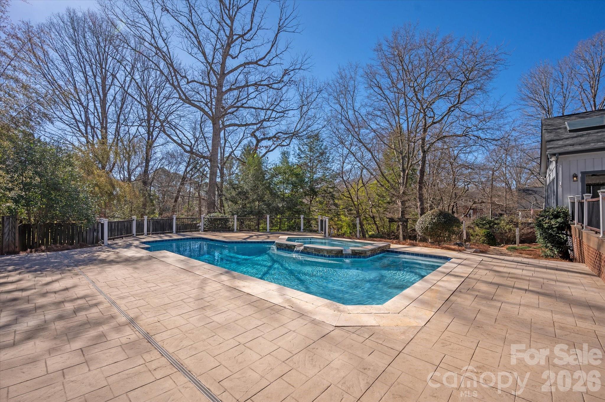 Quail Hollow - Residential