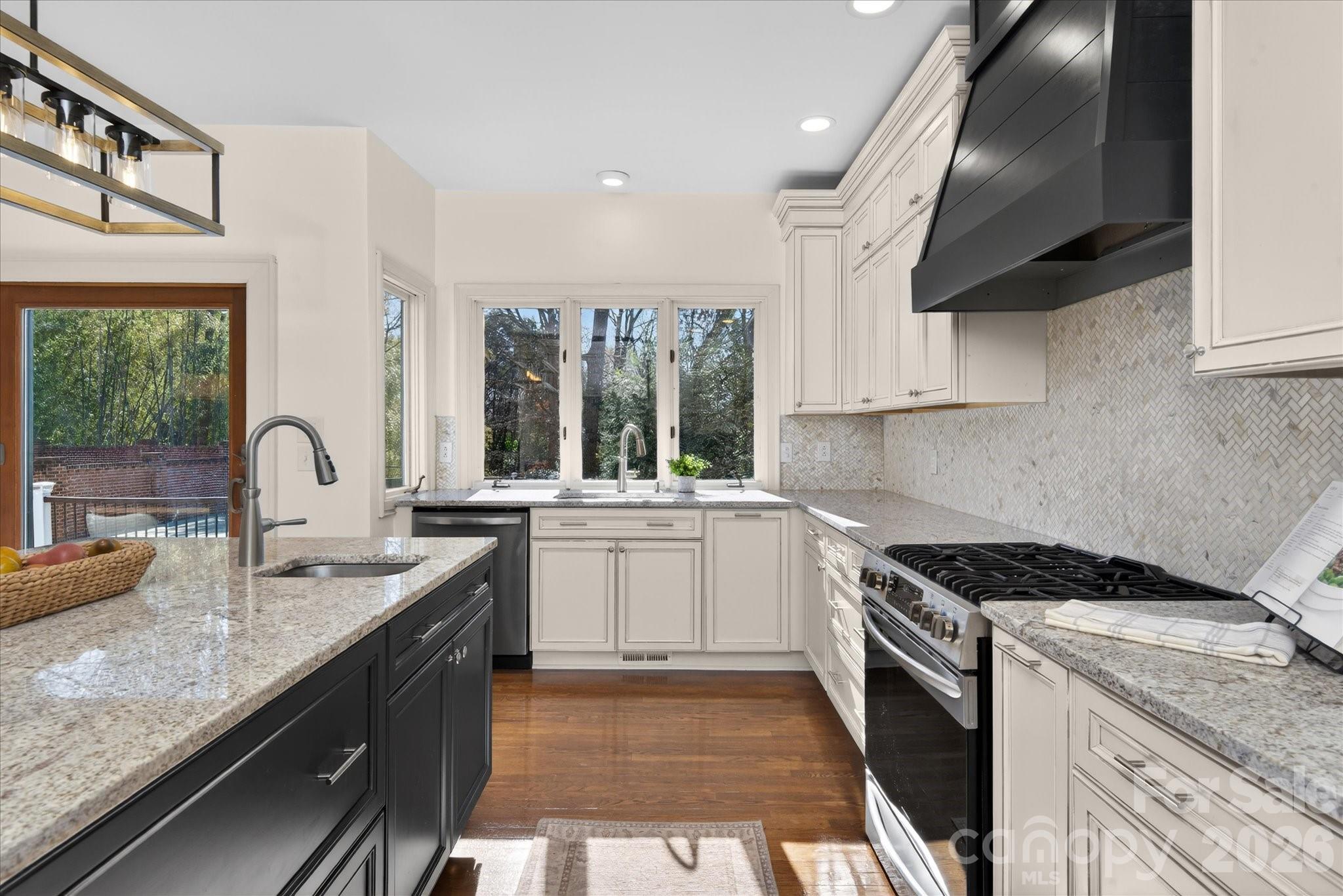 Quail Hollow - Residential