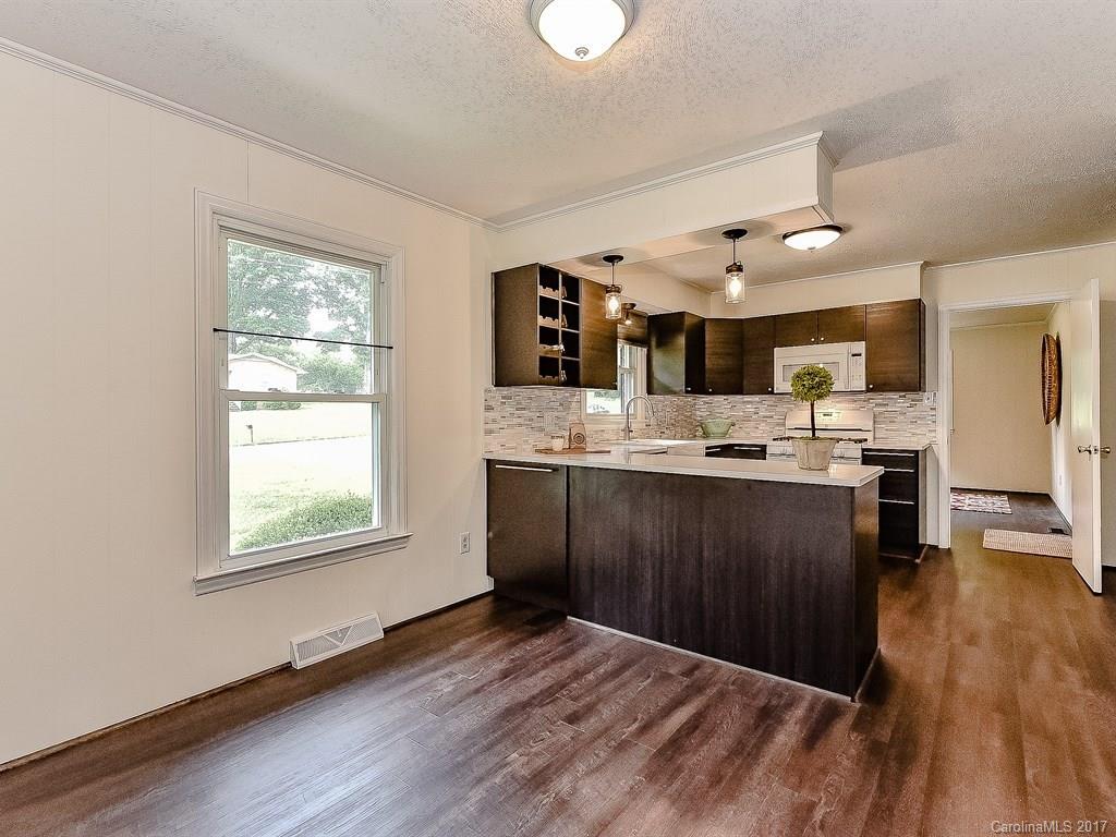 Twin Oaks - Residential