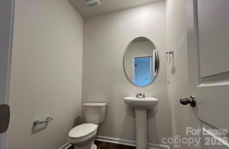 Secrest Commons - Residential Lease