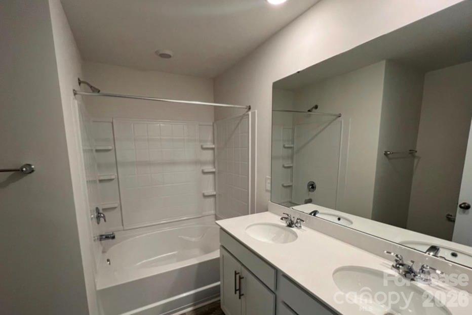 Secrest Commons - Residential Lease