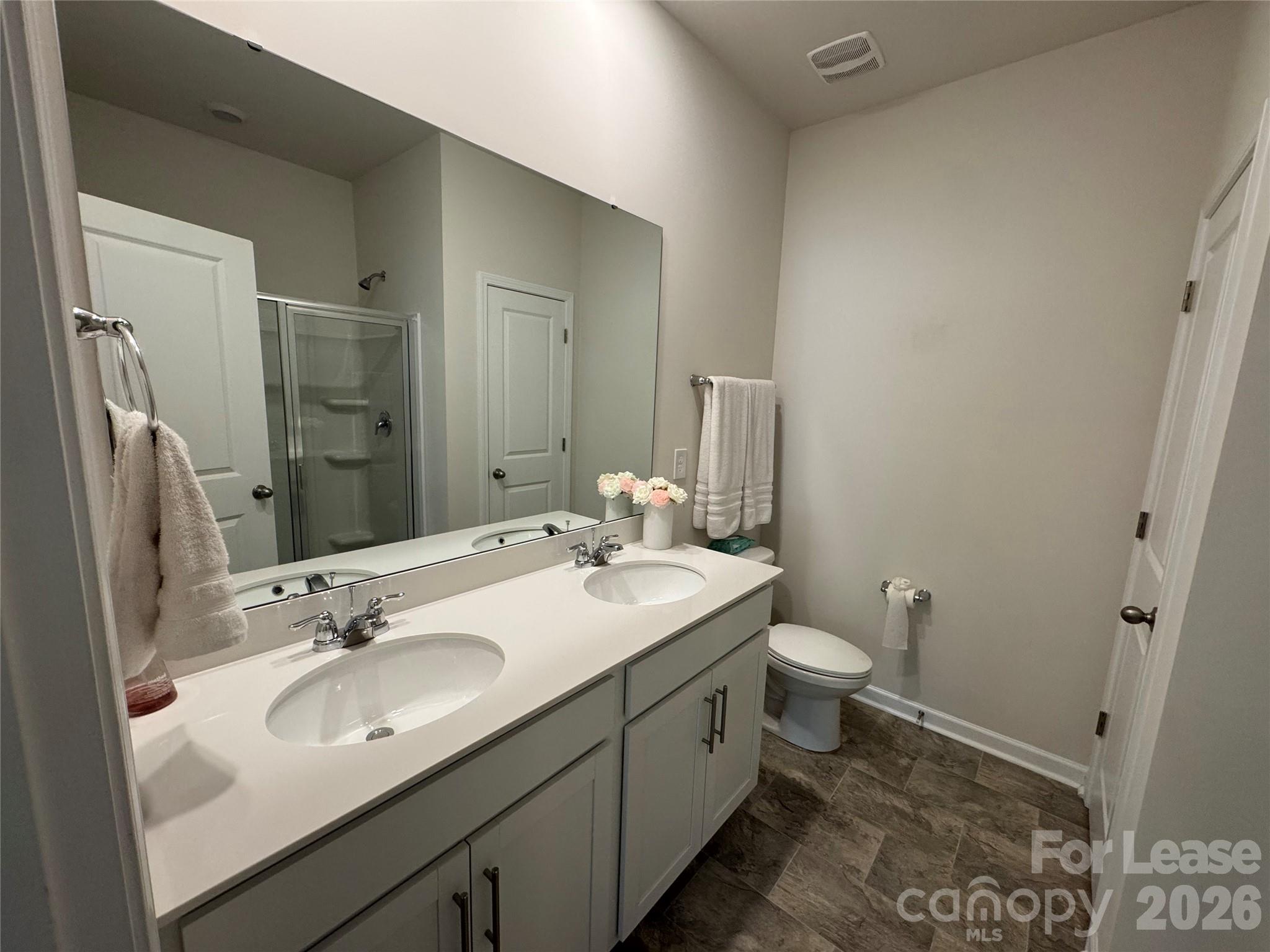 Secrest Commons - Residential Lease