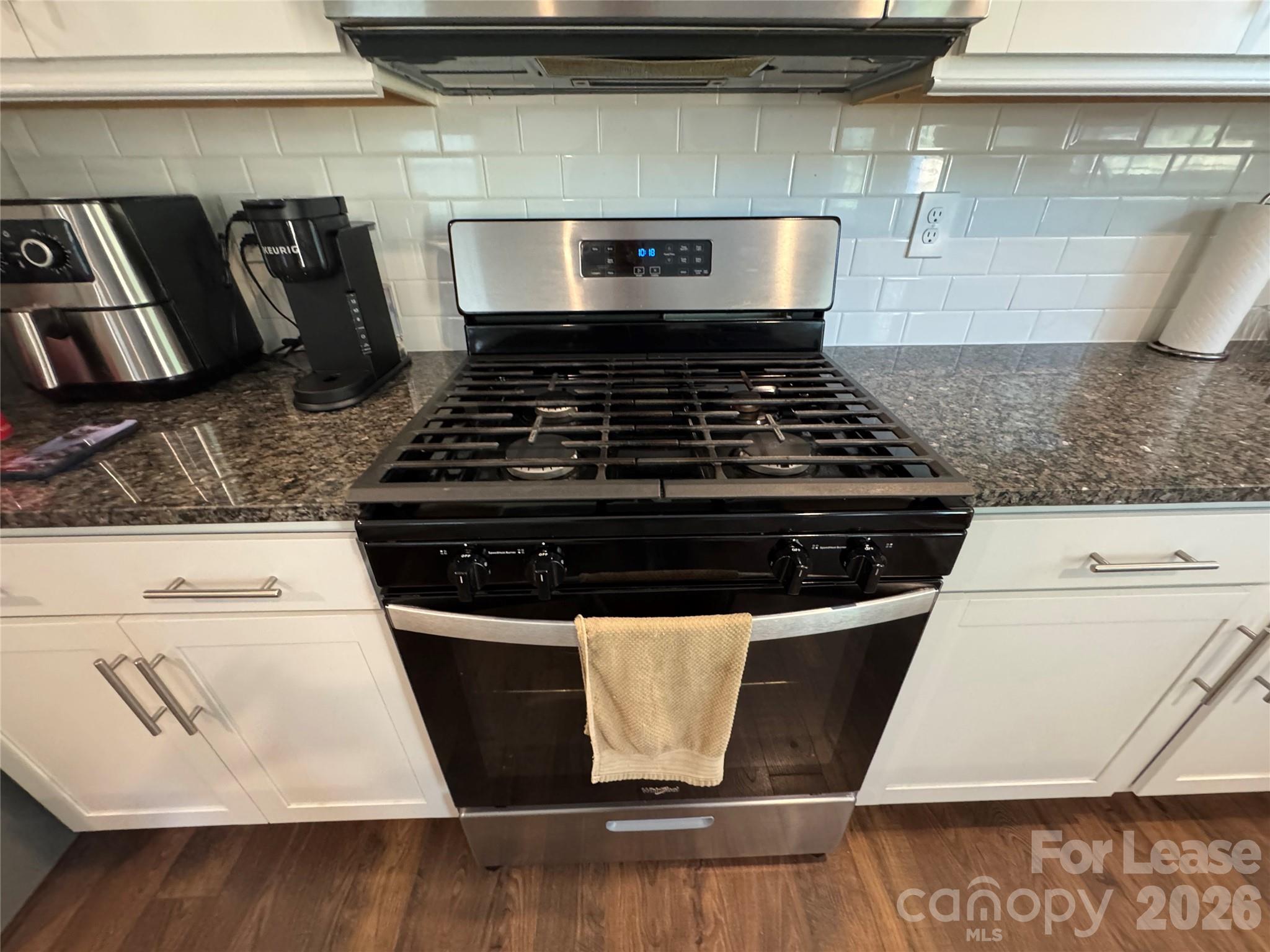 Secrest Commons - Residential Lease