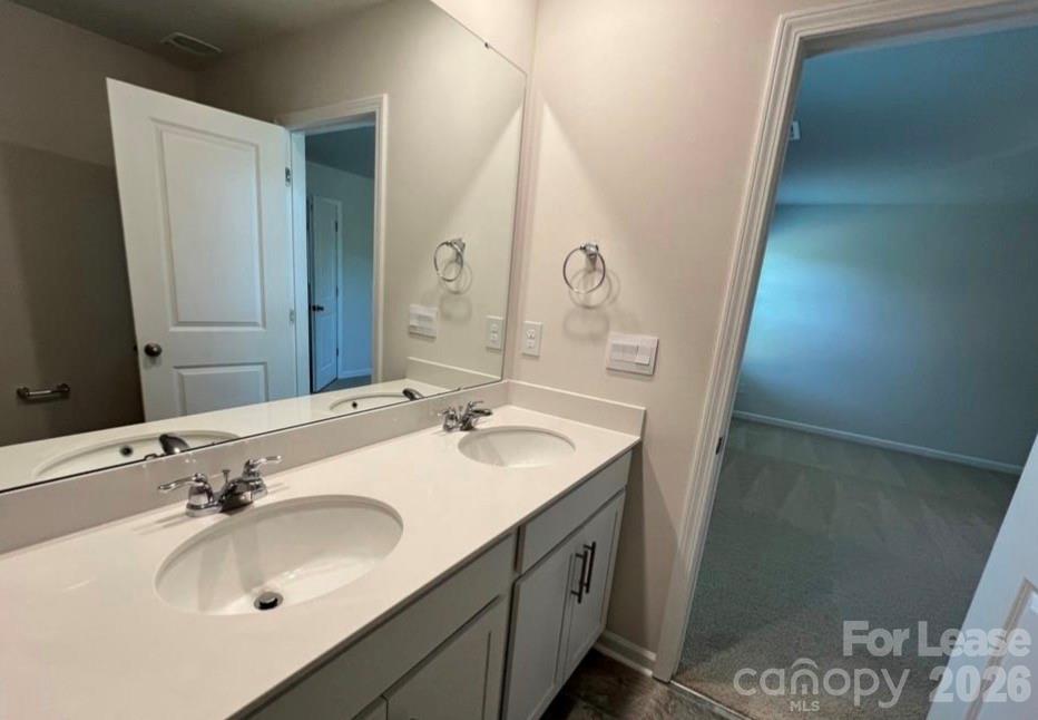 Secrest Commons - Residential Lease