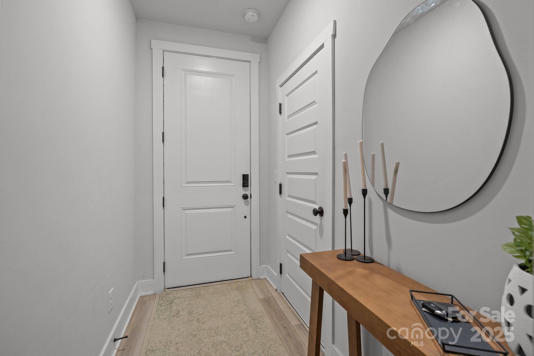 5006 Tiny Lane