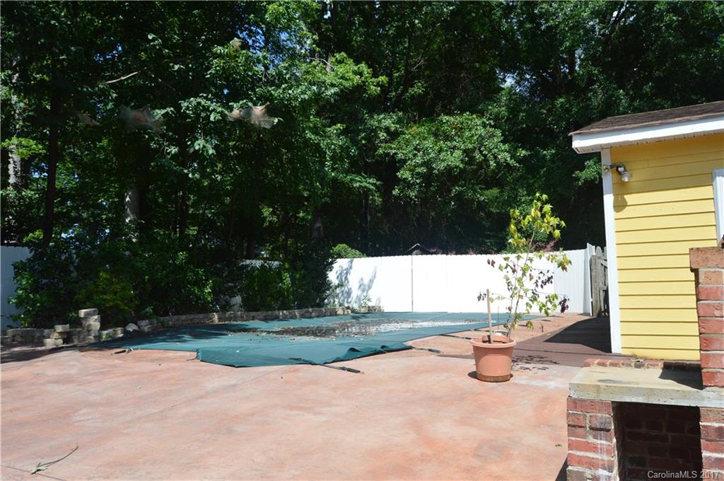 Huntington Forest - Residential