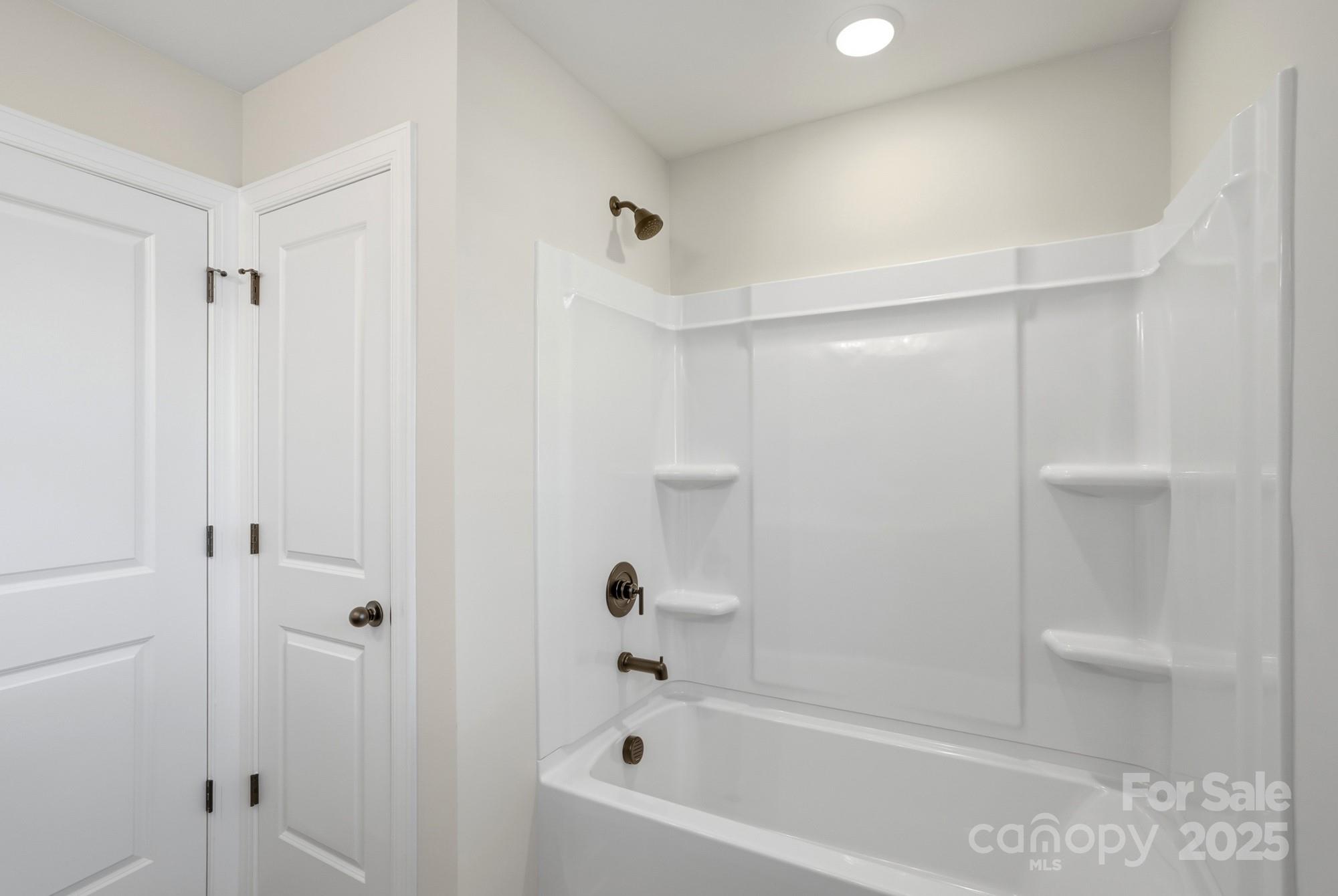 Waterford Commons - Residential