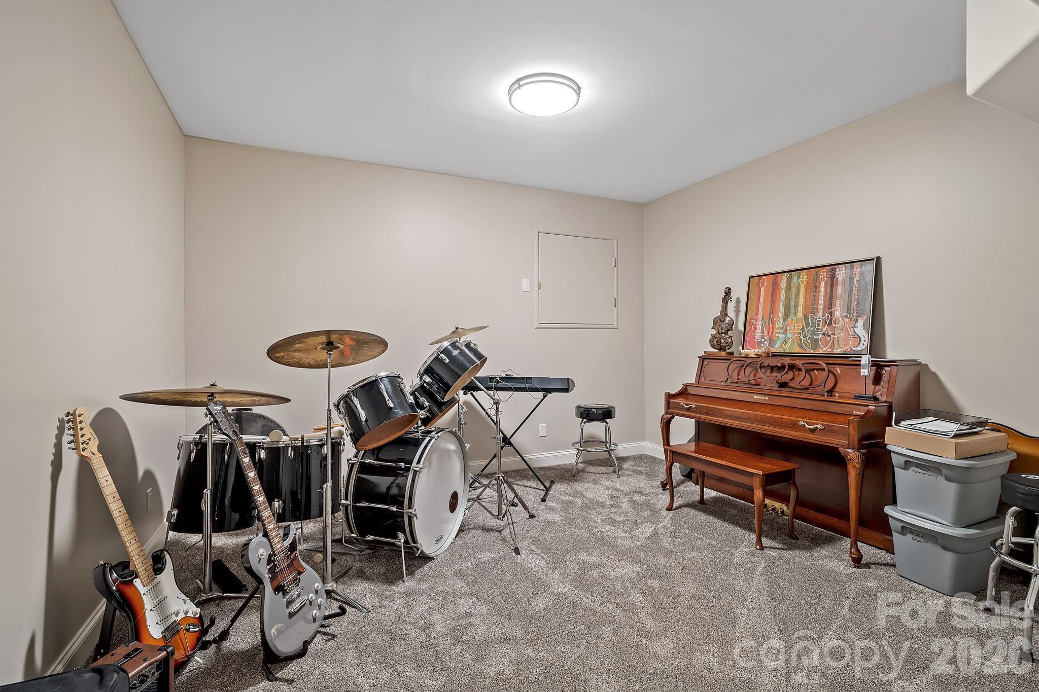 Biltmore Lake - Residential