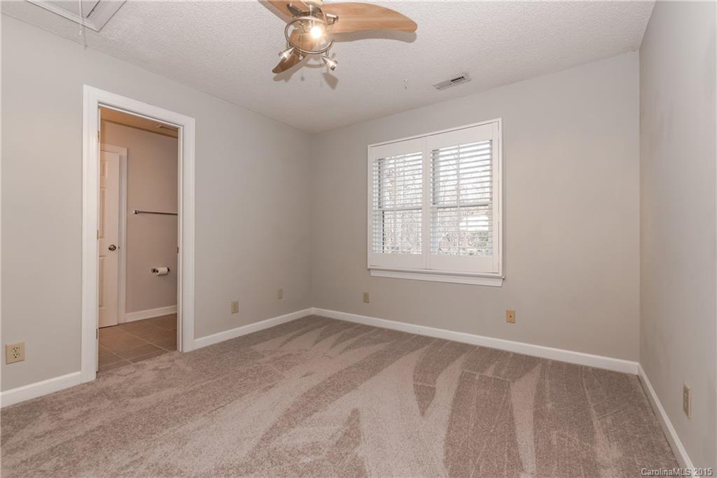 Hampton Green - Residential