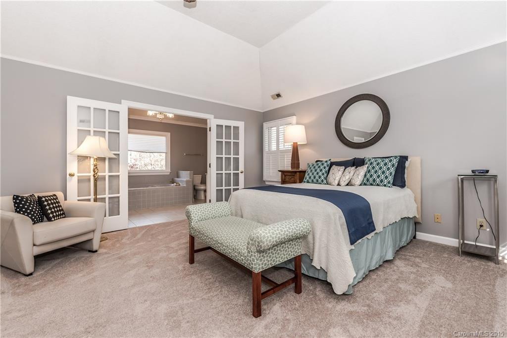 Hampton Green - Residential
