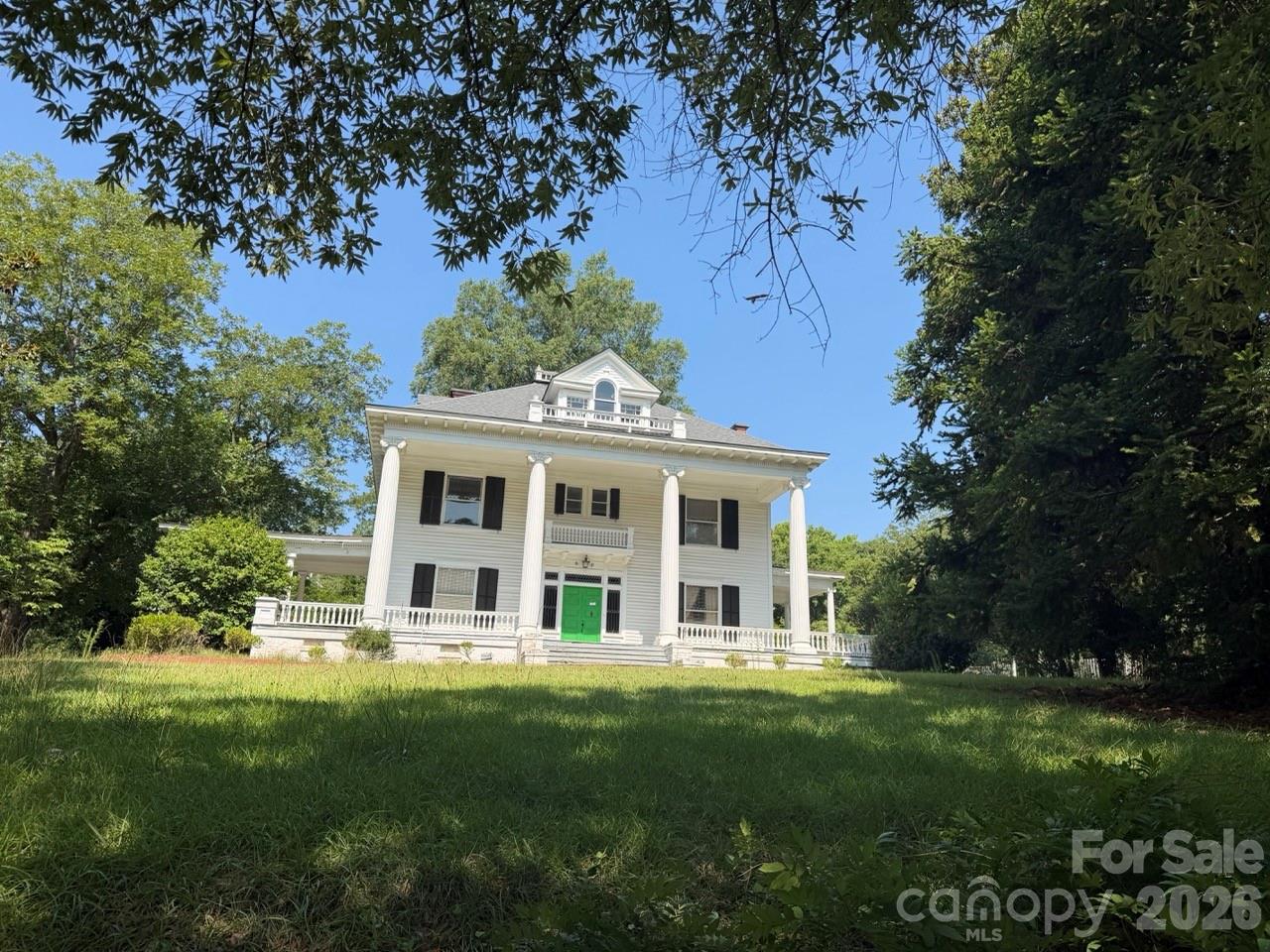 206 Rose Terrace