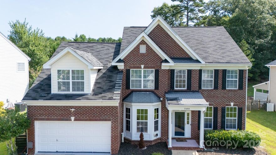 Back on market at no fault of sellers!
Priced to Sell! Don’t Miss This One! 
This stunning 5-bedroom beauty is packed with space, style, and flexibility! The bright, open floor plan is perfect for everyday living and entertaining. Enjoy the natural light pouring into the family room, complete with a cozy gas fireplace for those chilly nights. Need a home office, guest room, or playroom? The main-level flex room doubles as your fifth bedroom! Upstairs, the primary suite is your private getaway with a luxurious jacuzzi tub, dual sinks, and a walk-in closet. Plenty of room for everyone and then some!
 Act fast schedule your showing today before it’s gone! AS IS